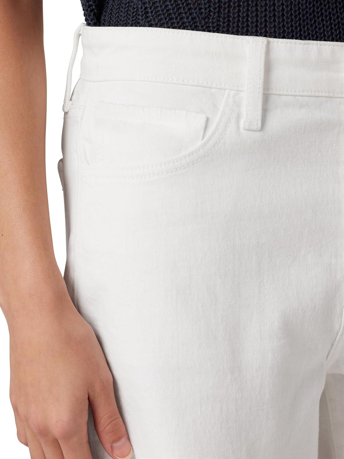 imageJoes Jeans Womens The Jessie Relaxed Short W Fray HemWhite