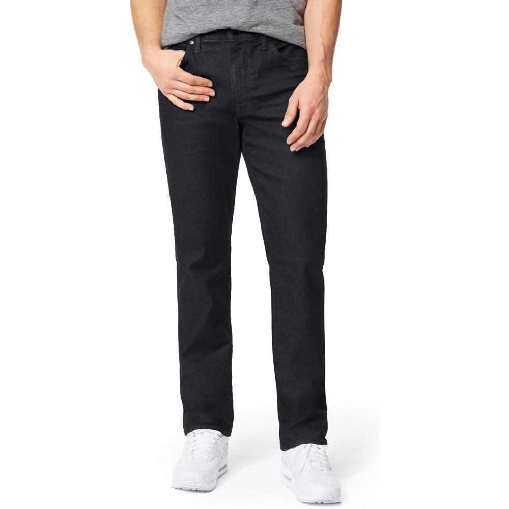 imageJoes Jeans Mens Brixton Fashion JeanLowell