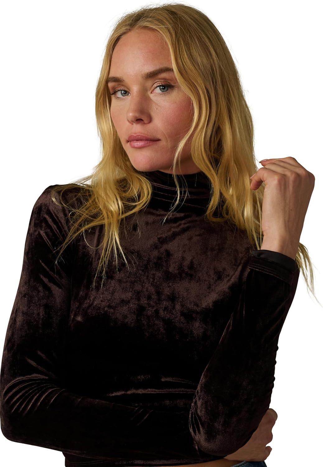 imageJoes Womens The Tony Turtleneck Long Sleeve TopCacao Velvet